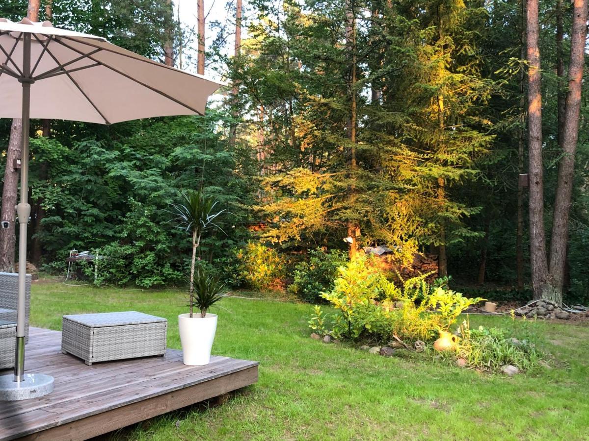 Ferienhaus Reetdach 1300Qm Privatgrundstueck Bootssteg Sauna Templin Luebbesee Uckermark Erholung Pur Seenplatte Petersdorf  Eksteriør bilde