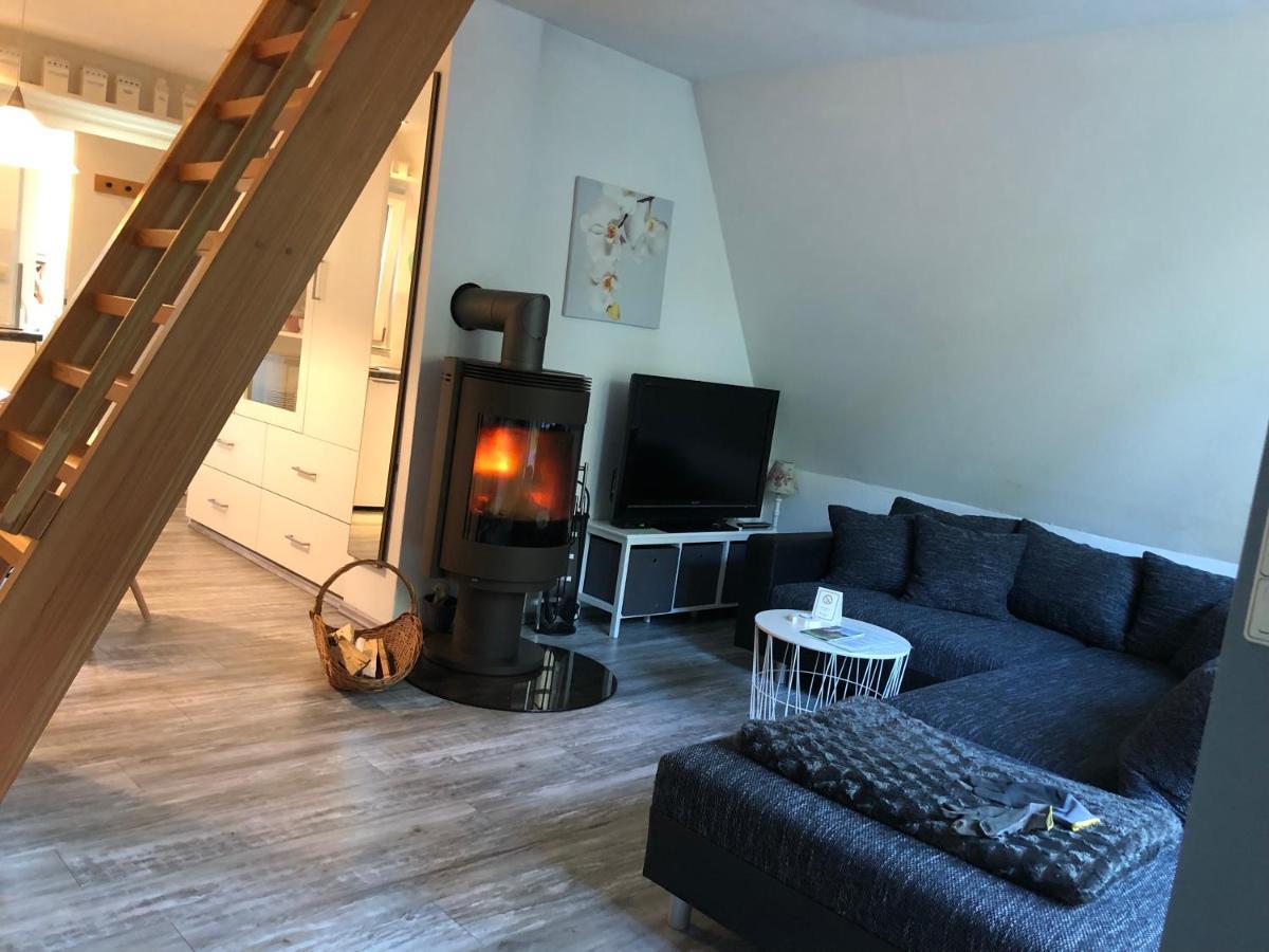 Ferienhaus Reetdach 1300Qm Privatgrundstueck Bootssteg Sauna Templin Luebbesee Uckermark Erholung Pur Seenplatte Petersdorf  Eksteriør bilde